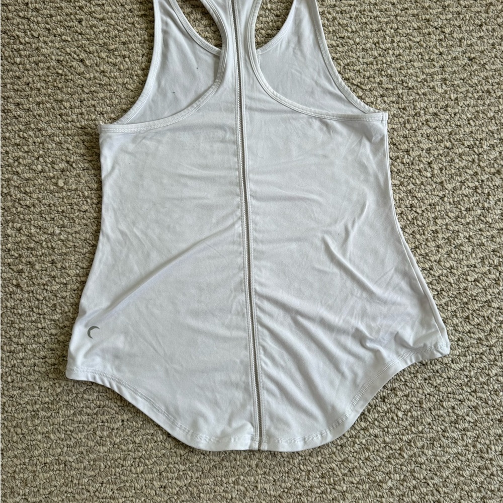 Zyia White Effortless Tank -Long medium